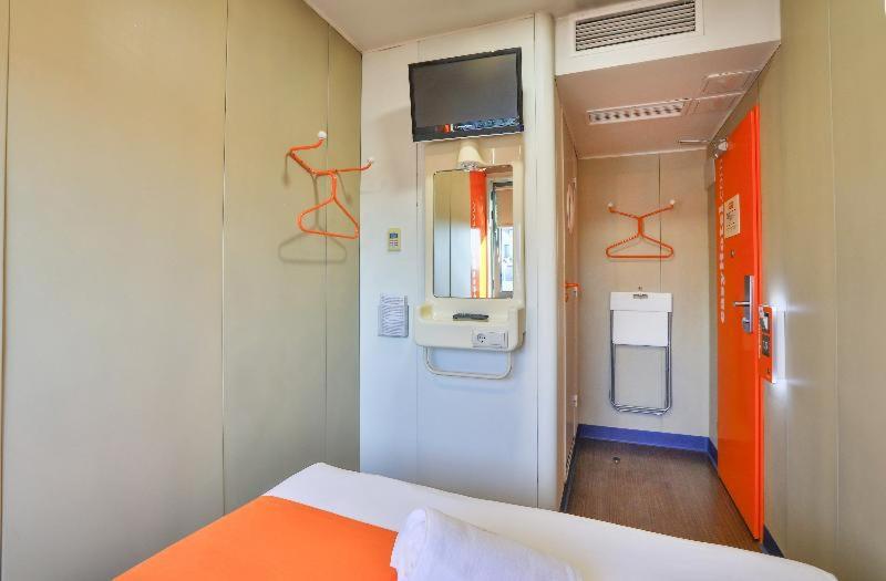Easyhotel Sofia Phòng bức ảnh